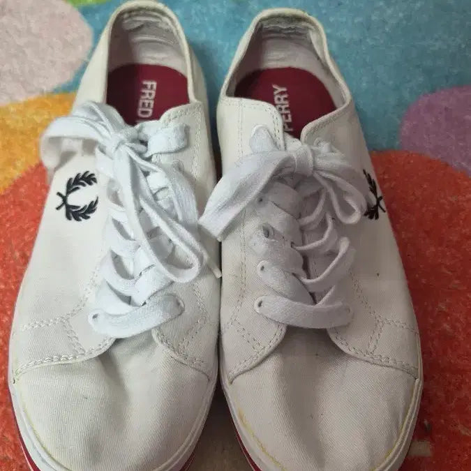 [BUNJANG] Fred Perry Canvas Sneakers White / 프레드 페리 캔버스 스니커즈 화이트