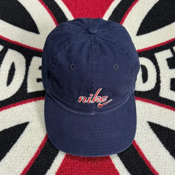 [BUNJANG] Nike Embroidered Baseball Cap Navy / 나이키 자수 베이스볼 캡 네이비