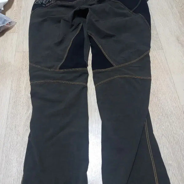 [BUNJANG] Extreme Hiking Pants Khaki/Black / 익스트림 등산바지 카키/블랙 30