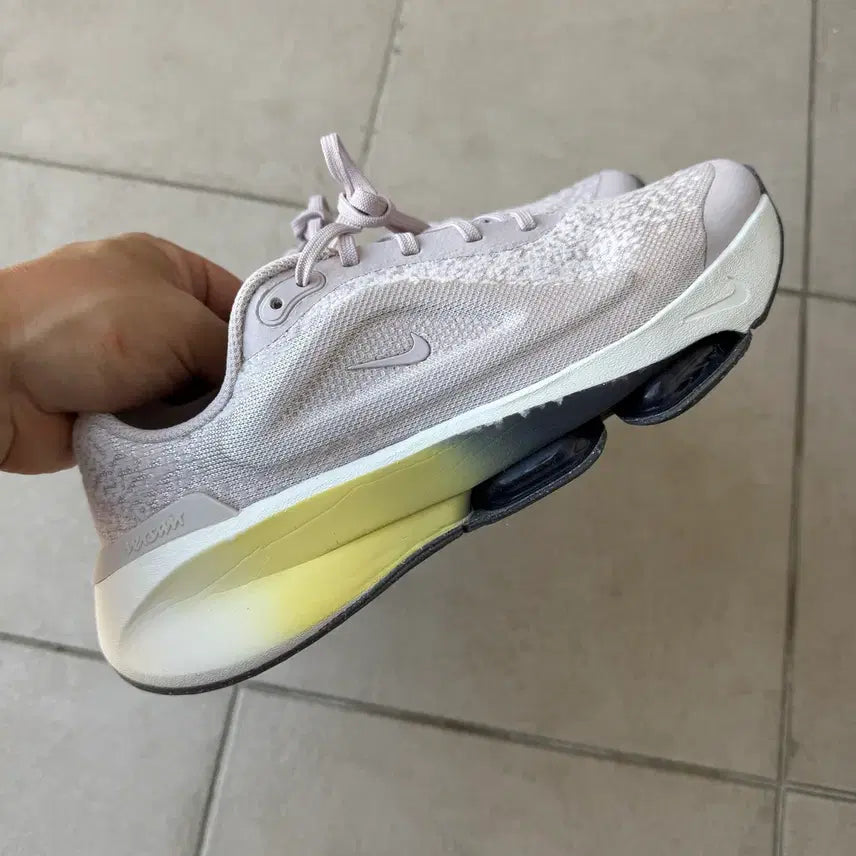 [BUNJANG] Nike Versa Cushion Running Shoes 245 / 나이키 버세어 쿠션 러닝 운동화 245