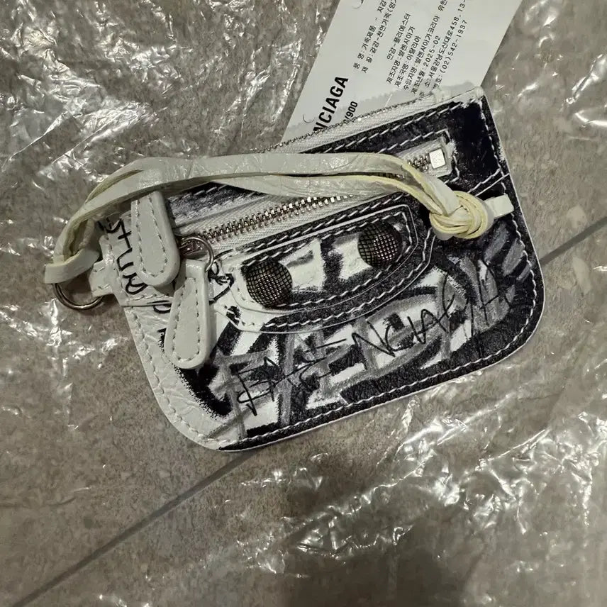 [BUNJANG] Balenciaga Graffiti Coin Wallet / 발렌시아가 그래피티 코인지갑 새상품