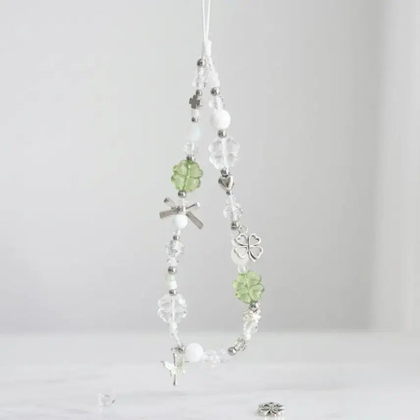 [BUNJANG] Handmade Clover Beaded Strap Charm Keychain / 새제품 비즈 스트랩 키링 네잎클로버