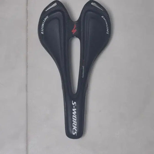[BUNJANG] Specialized S-Works Full Carbon Saddle / 스페셜라이즈드 에스웍스 카본안장