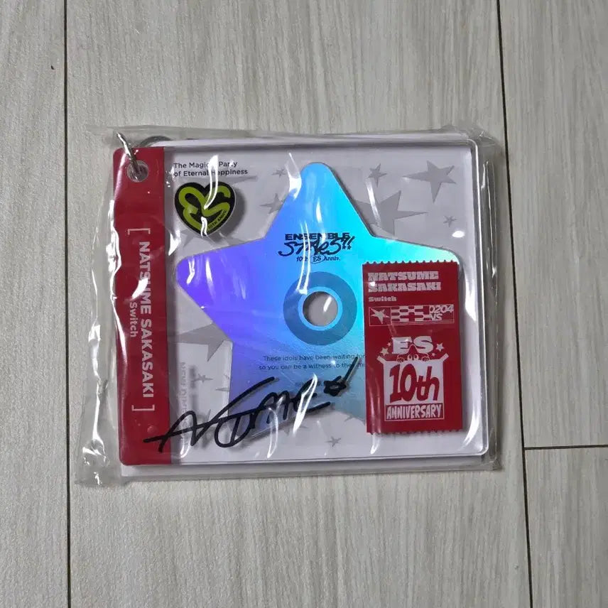 [BUNJANG] Ensemble Stars Sakasaki Natsume Idol CD Charm Keychain Switch / 앙스타 사카사키 나츠메 아이돌 CD 챰 키링 스위치