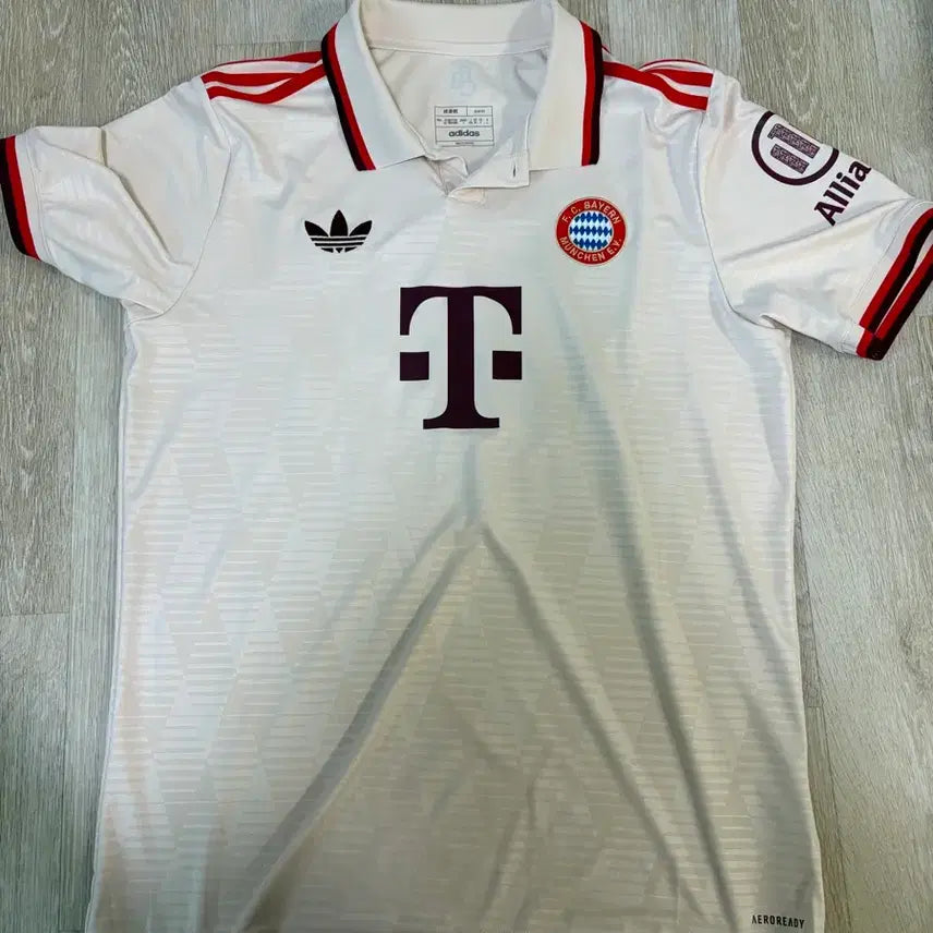 [BUNJANG] FC Bayern Munich Thomas Müller 2024-2025 Third Jersey / 24-25 바이에른 뮌헨 뮐러