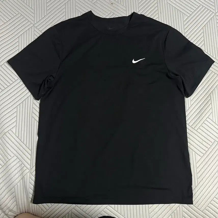 [BUNJANG] Nike Dri-FIT Black Performance Training T-Shirt XL / 나이키 드라이핏 반팔 XL 블랙 검정 기능성 트레이닝복