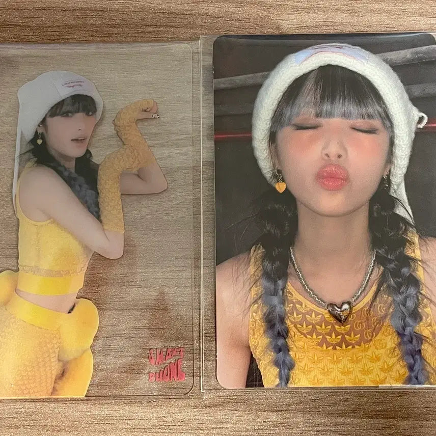 [BUNJANG] Yena Smartphone Photocard Bundle Set / 예나 스마트폰 포토카드 일괄