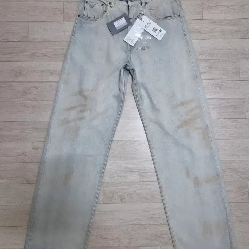 [BUNJANG] Maison Margiela 25FW Washing Jeans Straight Fit / [32] 25fw 메종마르지엘라 워싱진(스트레이트핏)