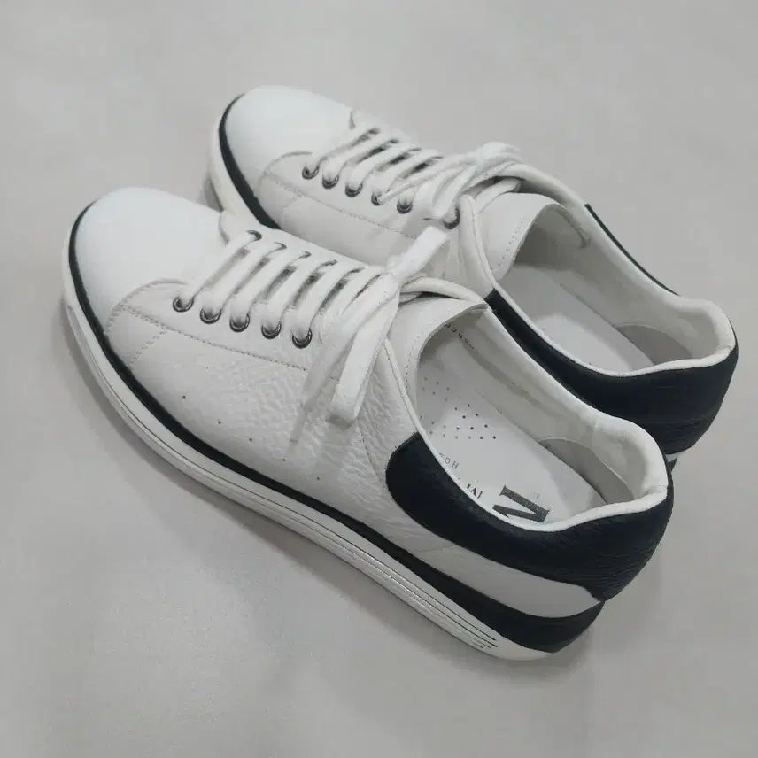 [BUNJANG] MisoPe Sneakers White/Black / 미소페스니커즈