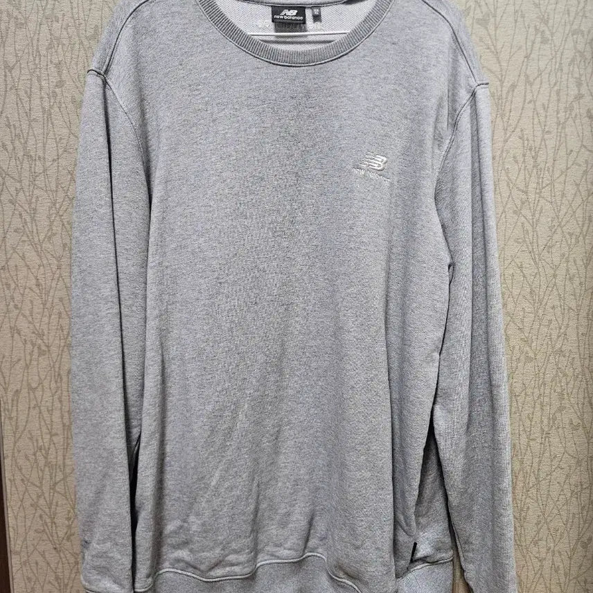 [BUNJANG] New Balance Uni Sweatshirt Size 105 / 뉴발란스 uni 맨투맨 105사이즈
