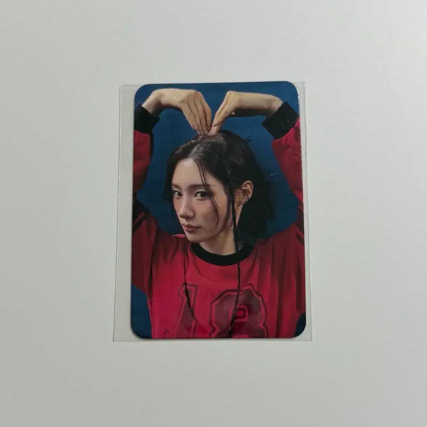 [BUNJANG] IOI Chaeyeon Aladdin POB Photocard / 아이오아이 정채연 알라딘 특전 포카