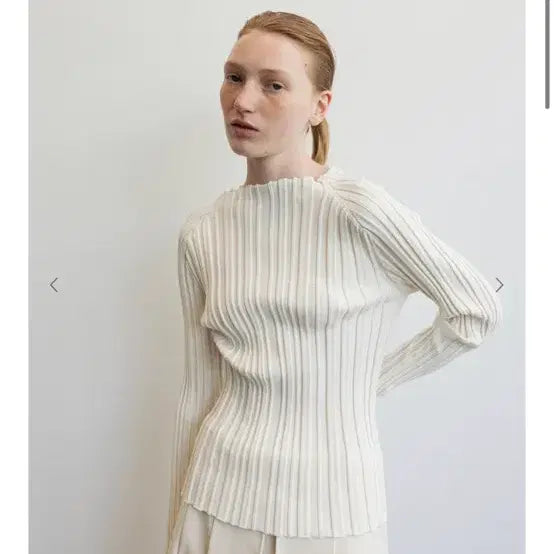 [BUNJANG] le17september Mock Neck Knit (Size 36) / (새상품) 르셉텝버 le17september 모크넥니트