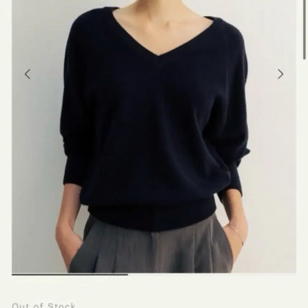 [BUNJANG] Sie Mare Rouge V-Neck Knit Deep Navy / (새상품) 시에 sie 마레 루즈 브이넥 니트 딥네이비
