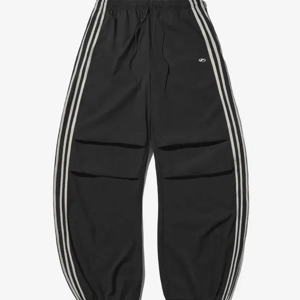 [BUNJANG] Filuminate Nylon Two-Tuck Taping Pants (Black) / 필루미네이트 나일론 투 턱 테이핑 팬츠 (블랙)