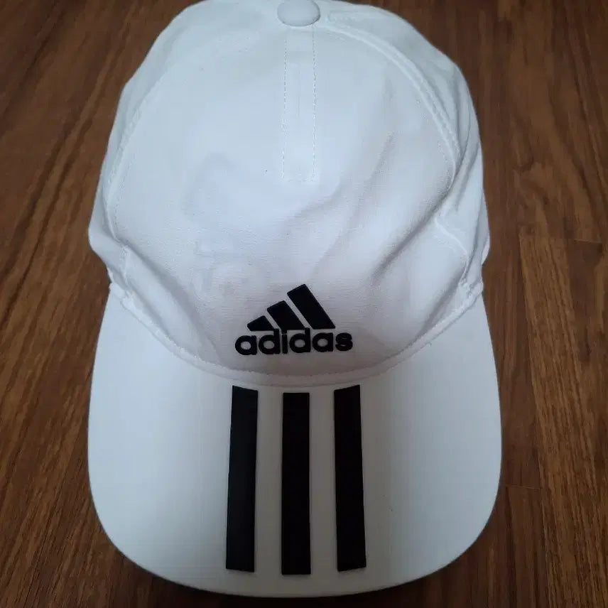 [BUNJANG] Adidas Golf Three-Stripes White Ball Cap OSFM 56cm / 아디다스 골프흰색 3선 볼캡 OSFM  56cm   여름용