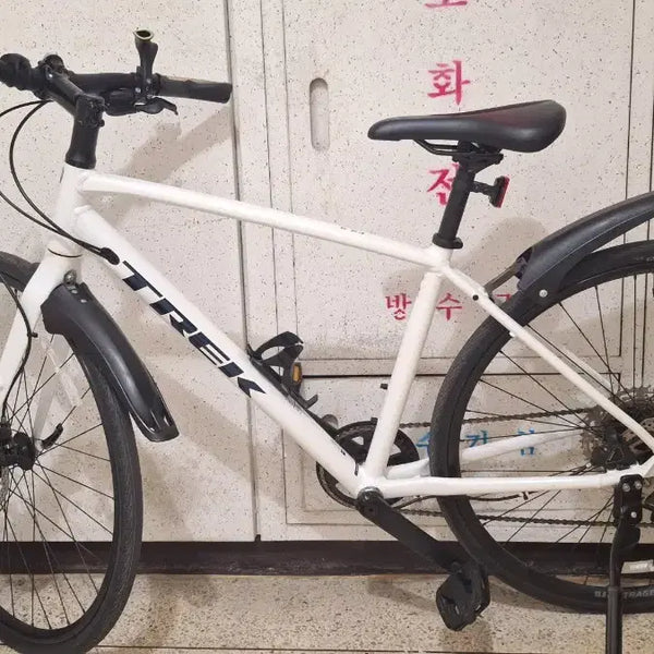 [BUNJANG] Trek FX3 3rd Gen Medium Size Bicycle / 트렉 fx3 3세대 M사이즈