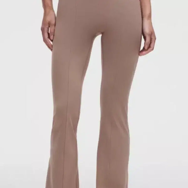 [BUNJANG] Lululemon Groove High-Rise Flare Pants with Pockets 30" Asia Fit S / [새상품] 룰루레몬 그루브 하이라이즈 플레어드 팬츠 위드 포켓 30" 아시아 핏 S사이즈