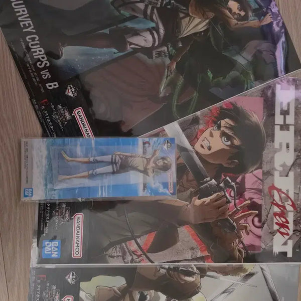 [BUNJANG] Attack on Titan Eren C Prize Large Acrylic Stand & 3 Poster Set / 진격의거인 에렌 C상 빅아크릴 미개봉 및 포스터3종 일괄