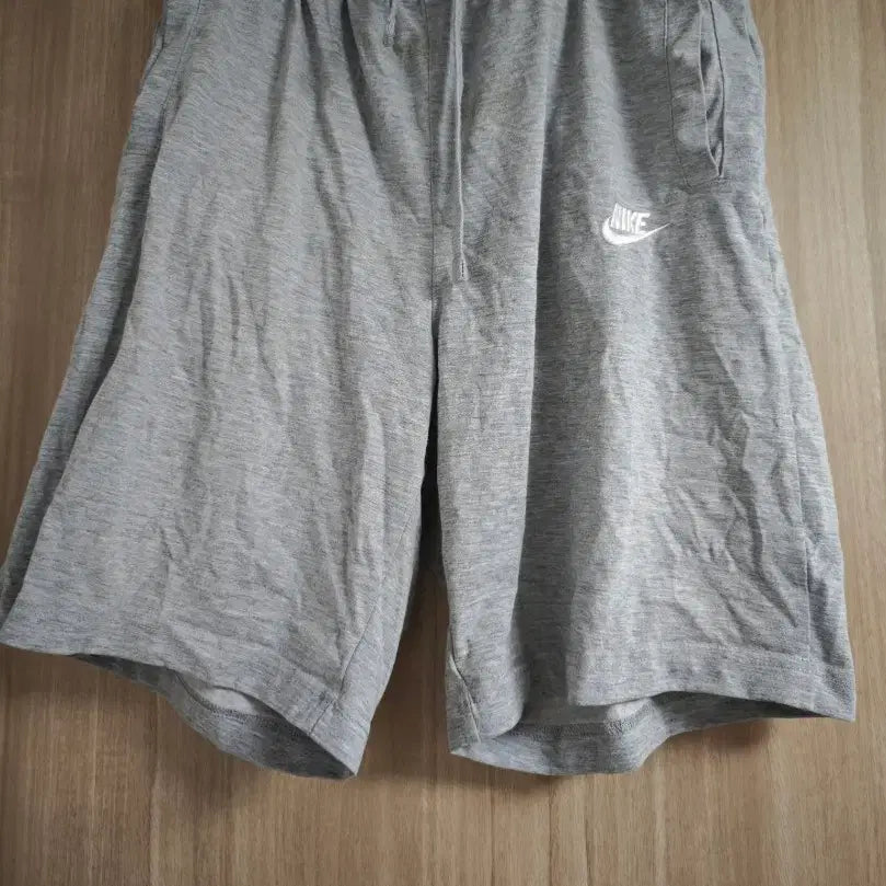 [BUNJANG] Nike Men's Grey Shorts (L) / 나이키 정품 남자 그레이 반바지 L