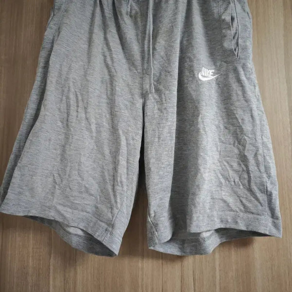 [BUNJANG] Nike Men's Grey Shorts (L) / 나이키 정품 남자 그레이 반바지 L
