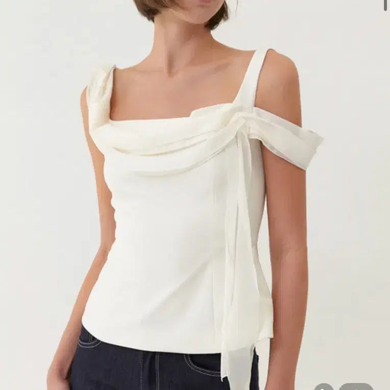 [BUNJANG] Grace U Alora Drape Sleeveless Top Ivory / 새상품 그레이스유 알로라 드레이프 민소매 탑 아이보리