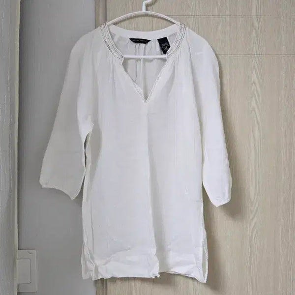 [BUNJANG] Ivory Summer Blouse (Size S) / 새것 여름 블라우스 아이보리 55 S