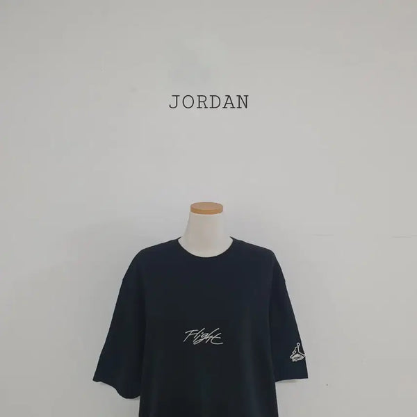 [BUNJANG] Jordan Flight Short-Sleeve T-Shirt Black / No.26072605 조던 플라이트 반팔 티셔츠 블랙