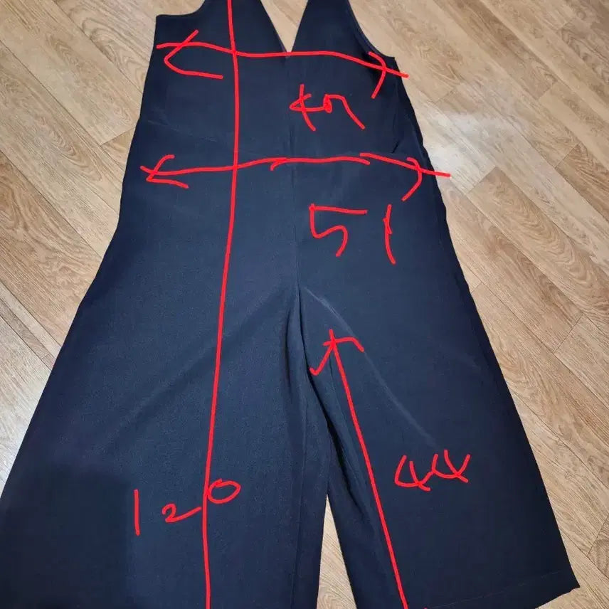 [BUNJANG] BY MIN Navy V-Neck Wide Jumpsuit / [BY MIN] 바이민 네이비 브이넥 와이드 점프슈트 (실측 포함)