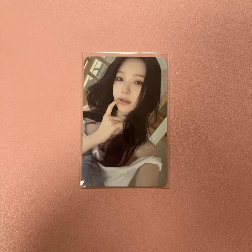 [BUNJANG] fromis_9 Glow Me Popup Photocard Baek Ji-heon / 프로미스나인 glow me 팝업 트레카 백지헌 포카