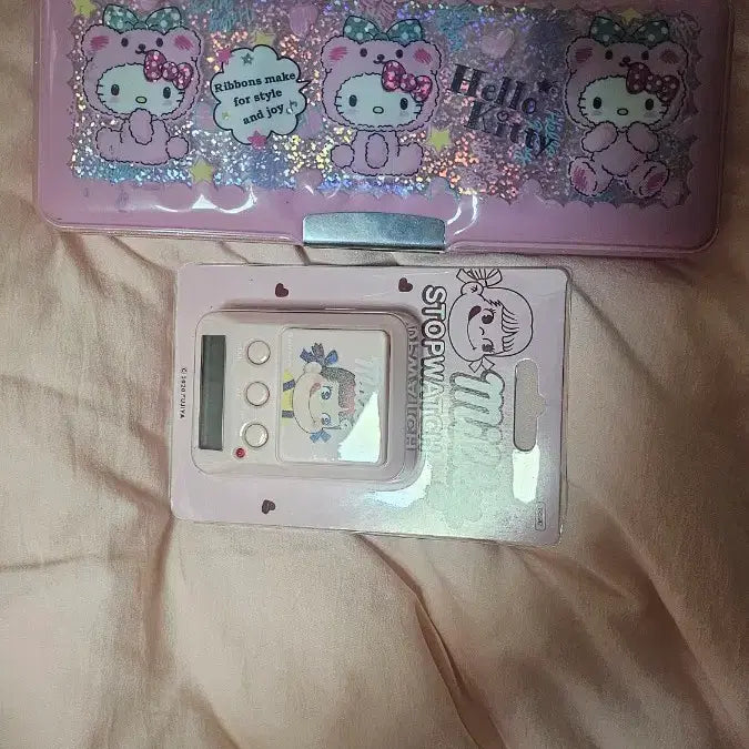 [BUNJANG] Hello Kitty Pencil Case and Timer Bundle Set / 헬로키티 필통과 타이머 일괄판매 합니다!
