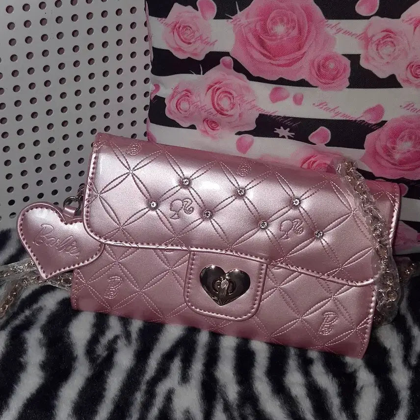 [BUNJANG] Barbie Quilted Heart Mini Bag Pink / [단종] 바비 퀼팅 하트 장식 핑크 미니 백 갸루 키티