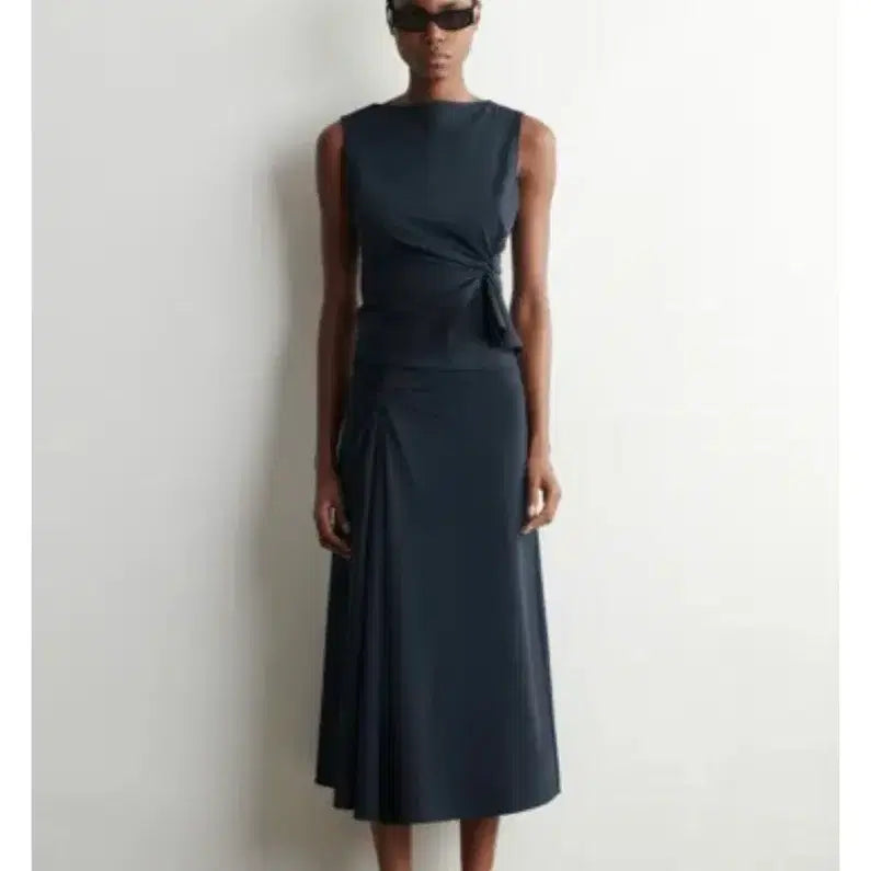 [BUNJANG] COS Twist Detail Jersey Top & Midi Skirt Set Navy XS / (새상품) COS 트위스트 디테일 저지 탑 & 미디 스커트 XS