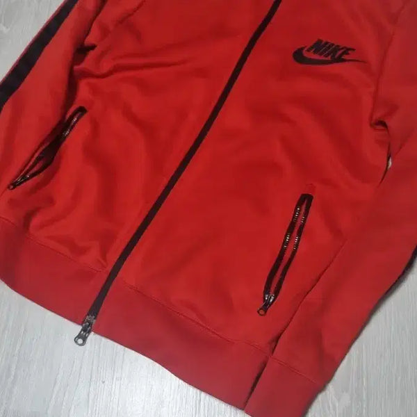 [BUNJANG] Nike Training Jacket Red / 나이키 트레이닝 자켓 레드