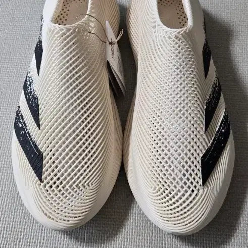 [BUNJANG] Adidas Climacool Off White Core Black Size 295 / 아디다스 클라이마쿨 295사이즈