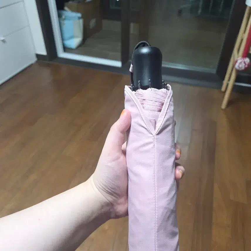 [BUNJANG] Uniqlo Folding Umbrella / 유니클로 접이식 우산 판매합니다!