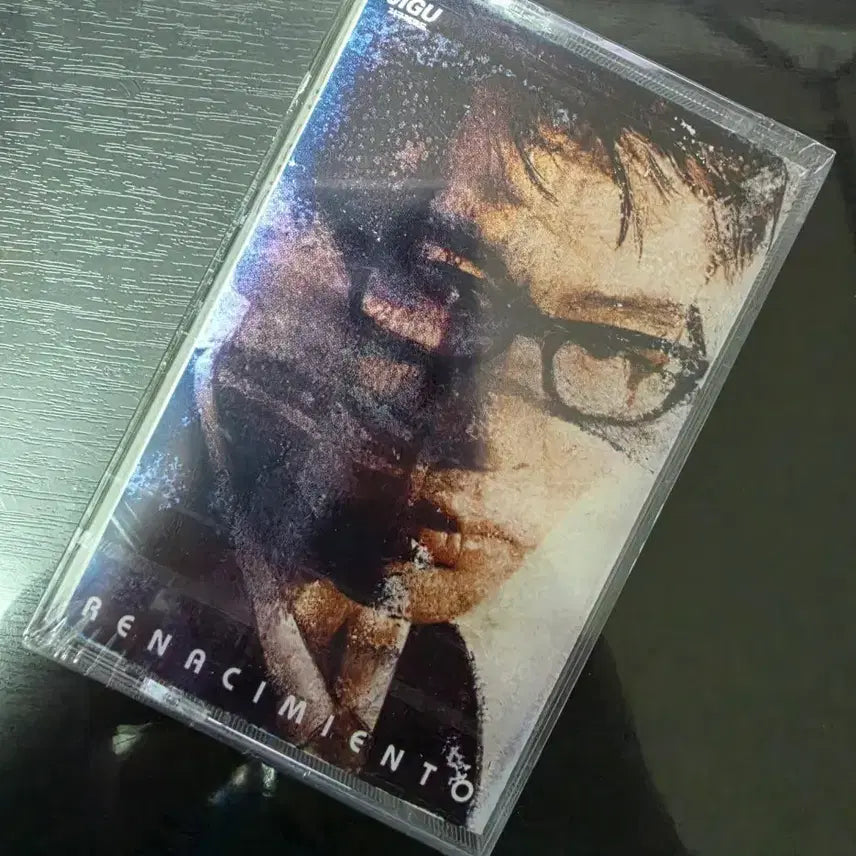 [BUNJANG] Youn Sang RENACIMIENTO Cassette Tape / 윤상 RENACIMIENTO 카세트 테이프