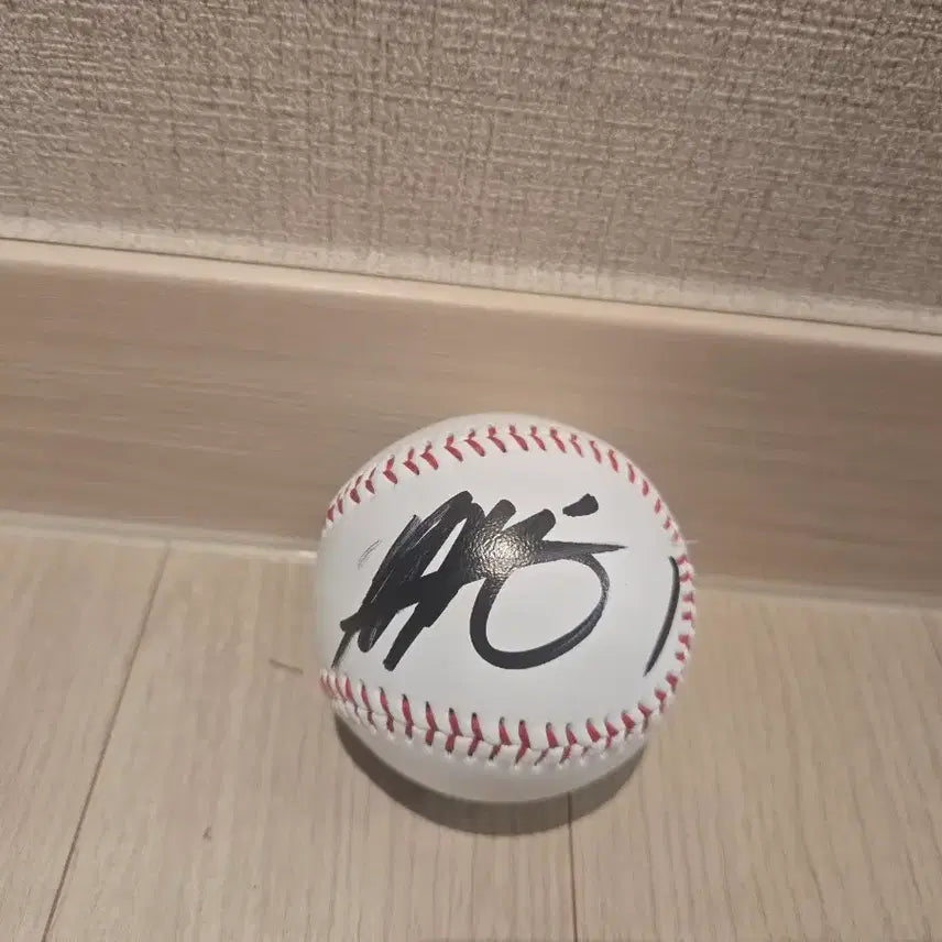 [BUNJANG] LG Twins Kim Young-woo Autographed Baseball / LG트윈스 김영우 싸인볼
