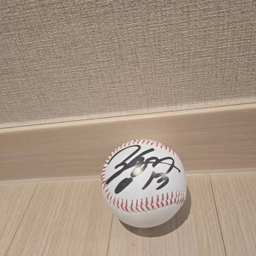 [BUNJANG] LG Twins Song Seung-gi Autographed Baseball / LG트윈스 송승기 싸인볼