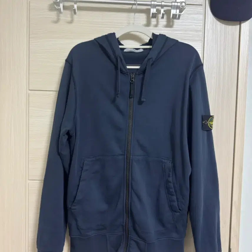 [BUNJANG] Stone Island Hooded Zip-Up Sweatshirt / 스톤아일랜드 후드집업