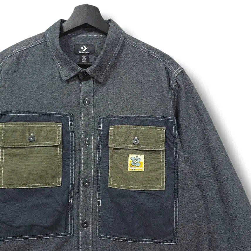[BUNJANG] Converse Dark Gray & Black Flower Retro Two-Pocket Long-Sleeve Work Shirt / [105] 컨버스 다크그레이 & 블랙 플라워 레트로 투포켓 긴팔 워크셔츠