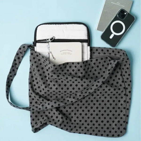 [BUNJANG] Daiso Dot Pattern Eco Bag Shoulder Crossbody Bag / 다이소 도트 땡땡이 에코백 숄더백 크로스백 가방 새상품