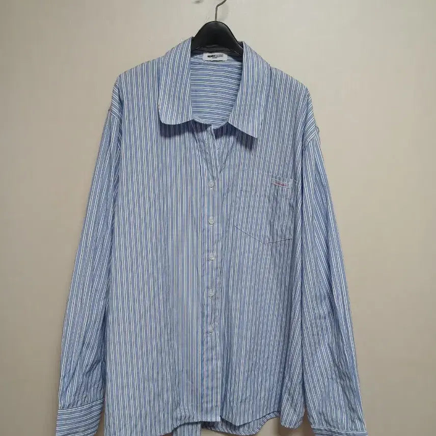[BUNJANG] Michiko London Stripe Shirt FREE / 미치코런던 스트라이프 셔츠 FREE