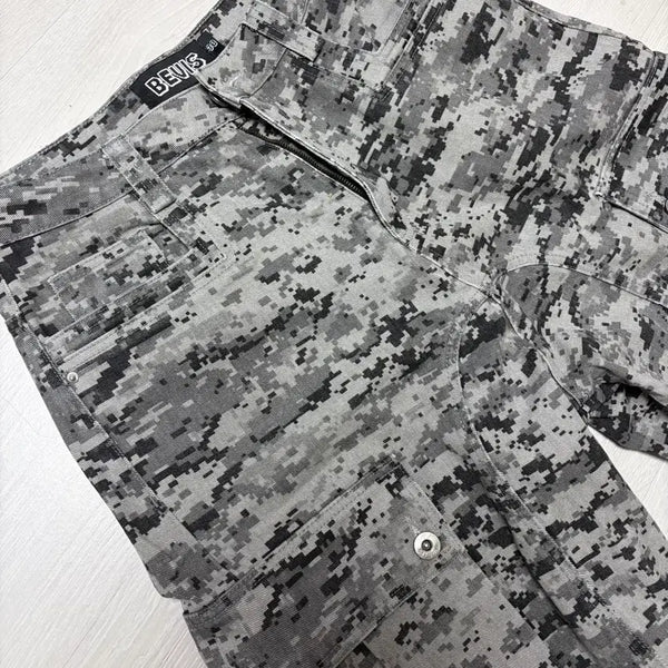 [BUNJANG] Bevis Studio Digi Camo Bermuda Pants (Size 30-32) / Bevis studio (30)디지카모 버뮤다 팬츠
