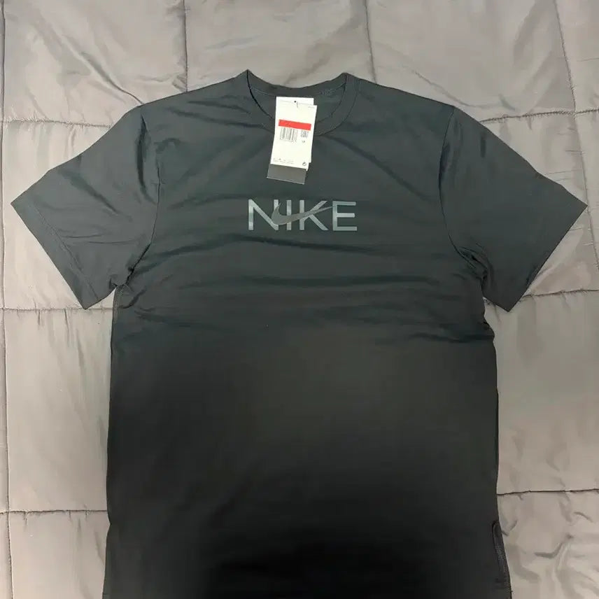 [BUNJANG] Nike Training T-shirt / 나이키 트레이닝 반팔티 L 새제품