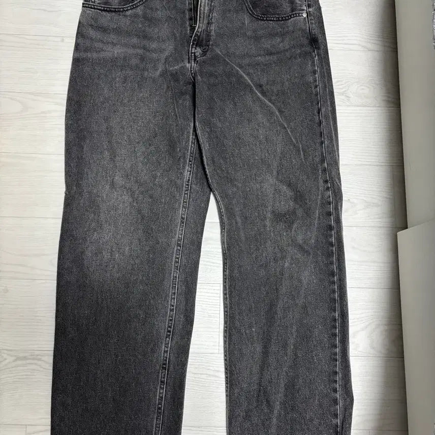 [BUNJANG] Levi's SilverTab Black Denim Loose Fit 34x32 / 리바이스 흑청 데님 실버탭 루즈핏 34x32