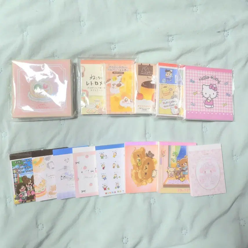 [BUNJANG] Sanrio, Rilakkuma, Hamtaro, My Melody Memo Pad Bundle (14 pcs) / (일괄) 헬로키티 마이멜로디 리락쿠마 햄토리 등 각종 메모지 메모패드 14개
