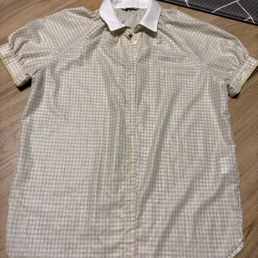[BUNJANG] Beanpole Check Pattern Short Sleeve Blouse / 빈폴 체크무늬 반팔 블라우스