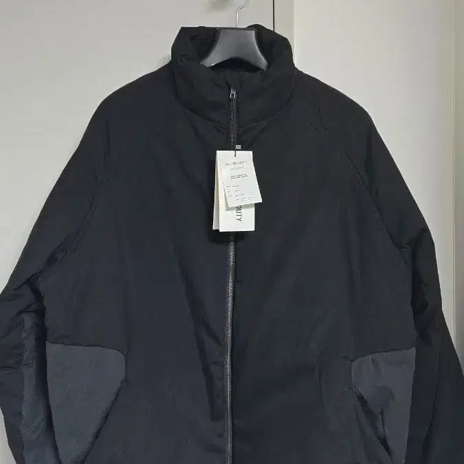 [BUNJANG] HAVE OFF DUTY 2C Insulated Jacket Black / (2) 해브오프듀티 COMFORTABLE 2C INSULATED JACKET