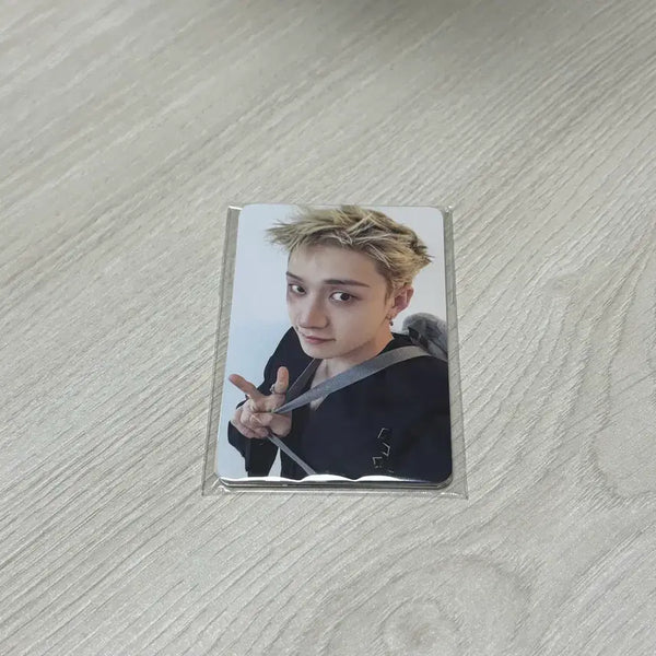 [BUNJANG] Stray Kids Concert 7/26 Entry POB Photocard 8-Piece Bundle Set (Sealed) / 미개봉) 스트레이키즈 콘서트 7/26 입장 특전 포카 8장 일괄