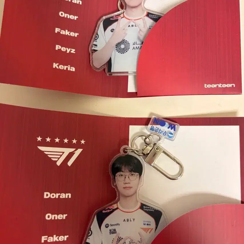 [BUNJANG] T1 Zeus & Oner Woori Bank Collaboration Keychain / 티원 T1 도란&오너 우리은행 키링 판매